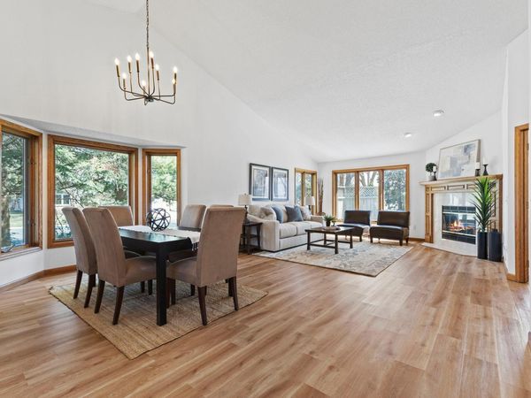 5619 Dunlap Avenue N, Shoreview, MN 55126