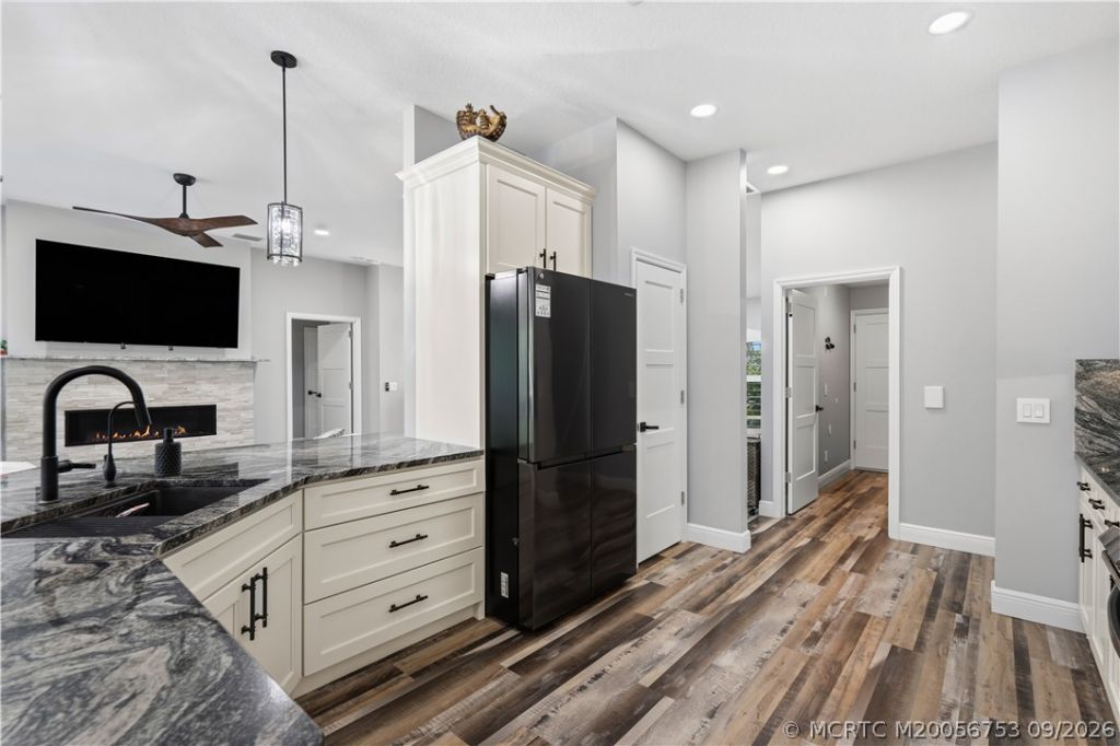 356 NW Emilia Way, Jensen Beach, FL 34957 Photo