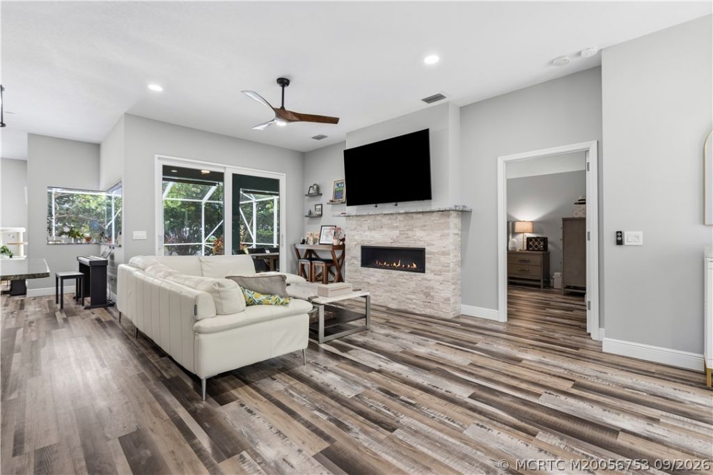 356 NW Emilia Way, Jensen Beach, FL 34957 Photo