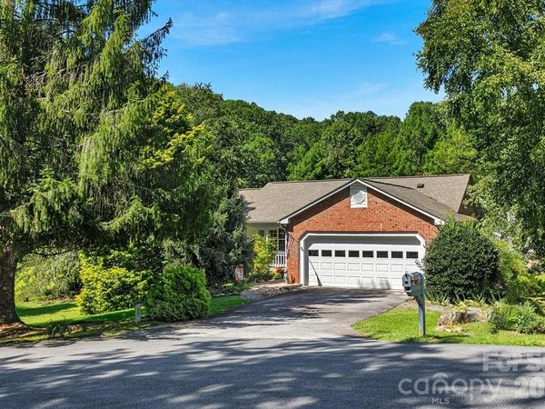 20 Mallard Court , Brevard, NC 28712
