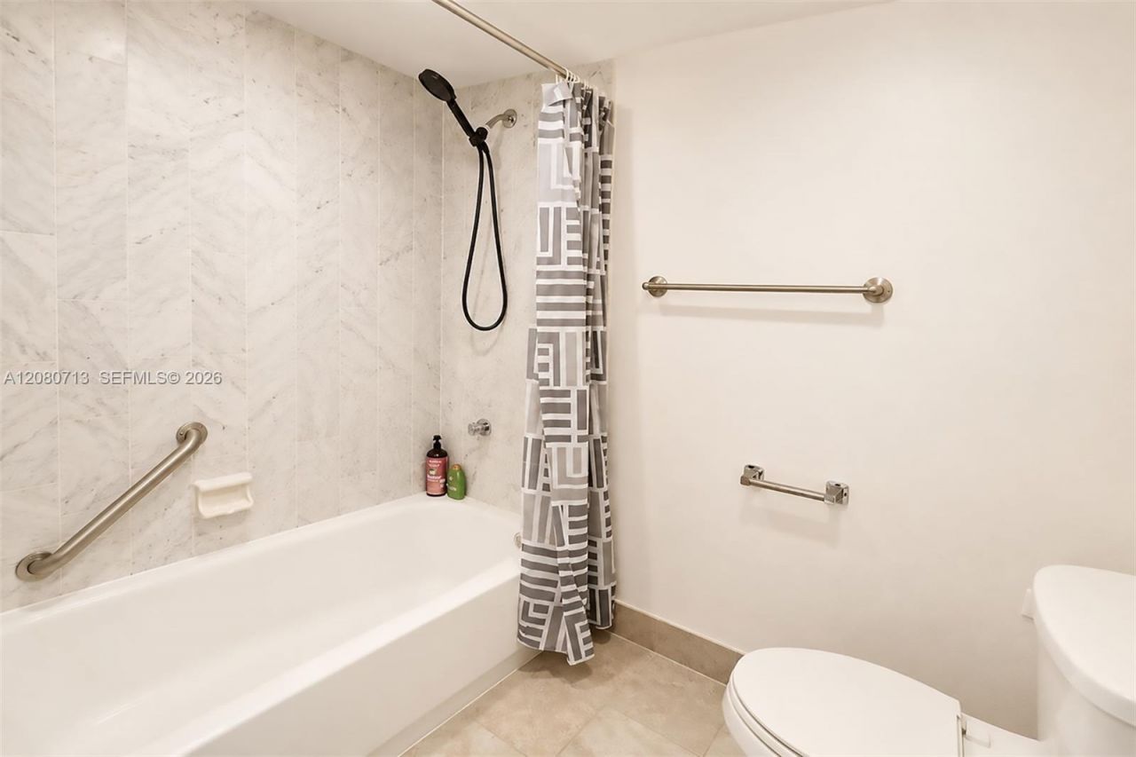 2301 S Ocean Dr, Unit 1206, Hollywood, FL 33019 Photo