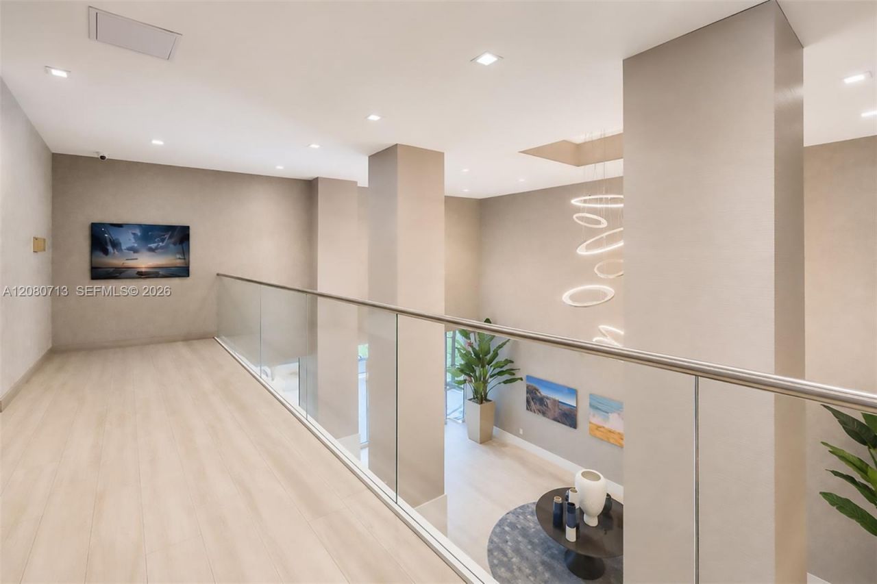 2301 S Ocean Dr, Unit 1206, Hollywood, FL 33019 Photo