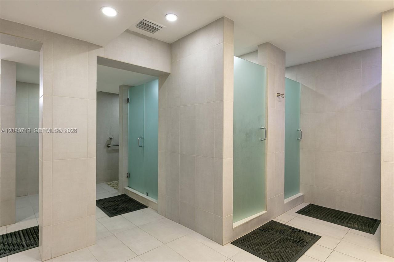 2301 S Ocean Dr, Unit 1206, Hollywood, FL 33019 Photo