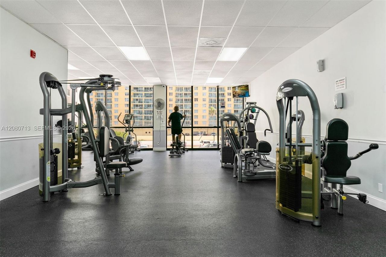 2301 S Ocean Dr, Unit 1206, Hollywood, FL 33019 Photo