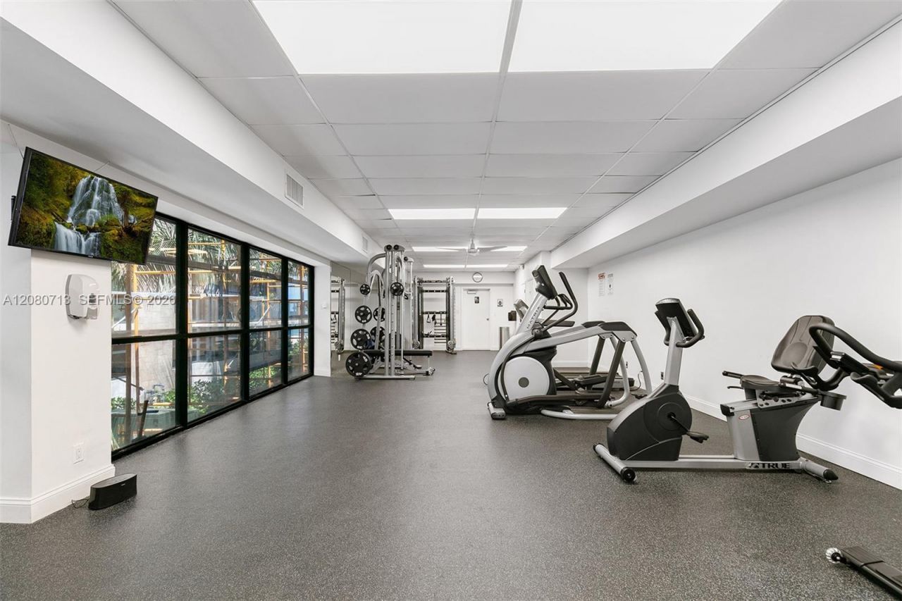 2301 S Ocean Dr, Unit 1206, Hollywood, FL 33019 Photo