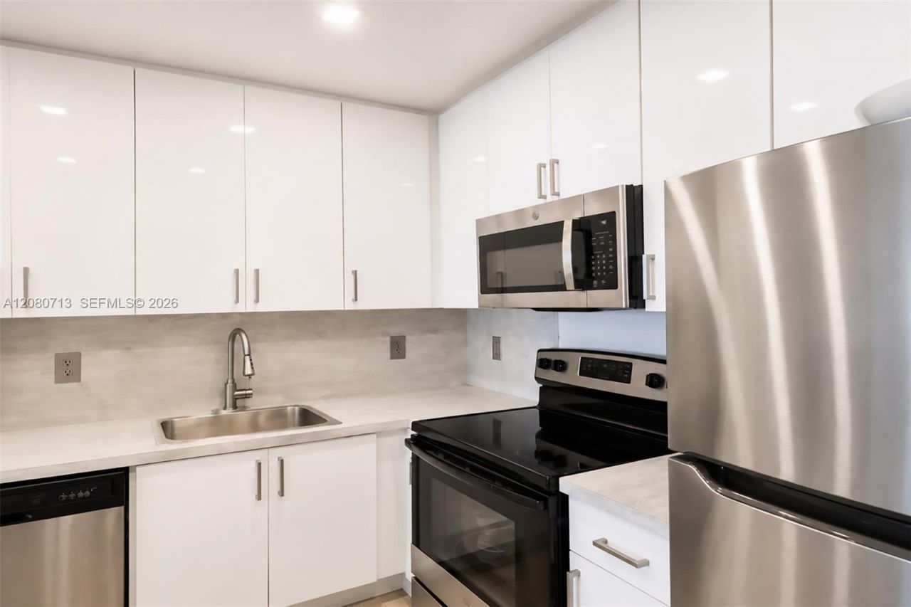 2301 S Ocean Dr, Unit 1206, Hollywood, FL 33019 Photo