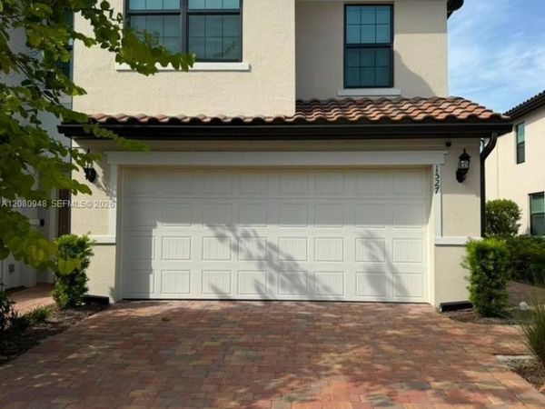 1527 Fells Cove Ln , Unit 1527, Cape Coral, FL 33909
