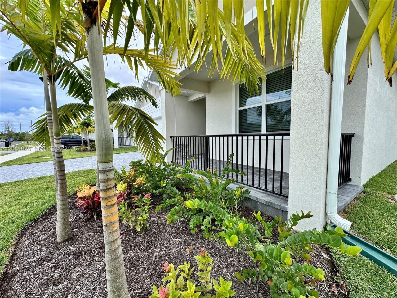 9035 Dahlia Cir , Unit 9035, Port Saint Lucie, FL 34986 Photo