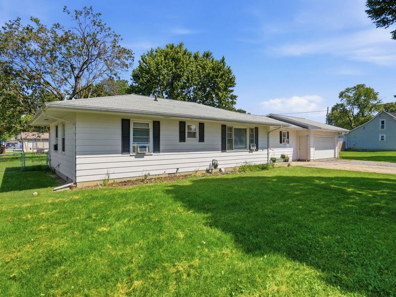 426 W Montford Avenue, Ada, OH 45810 Photo 3