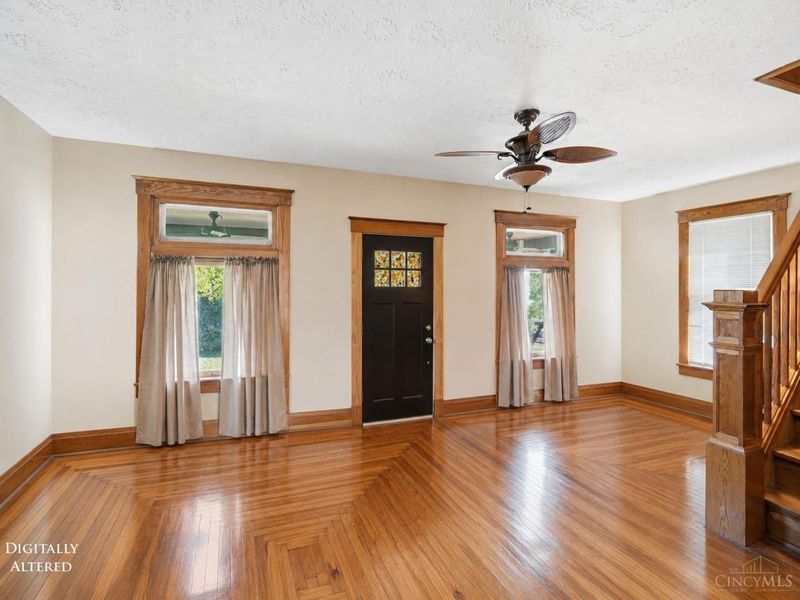 709 Oak Avenue, Wyoming, OH 45215 Photo 9