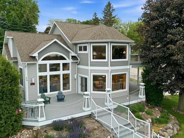 405 Lake DRIVE, Random Lake, WI 53075