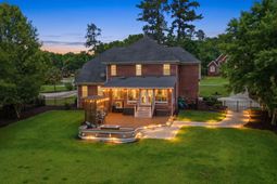 200 Cedar View Drive  photo 4