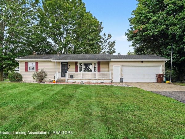 1408 S Meridian Road, Mason, MI 48854