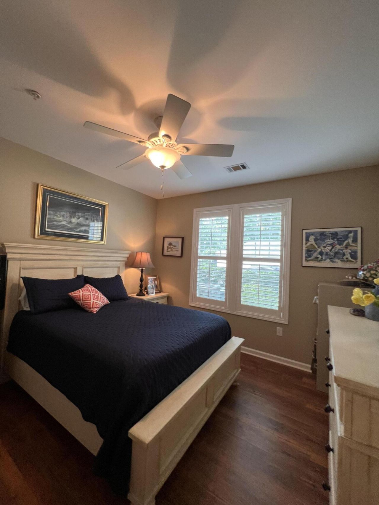 1015 Rosewood Lane Photo 24