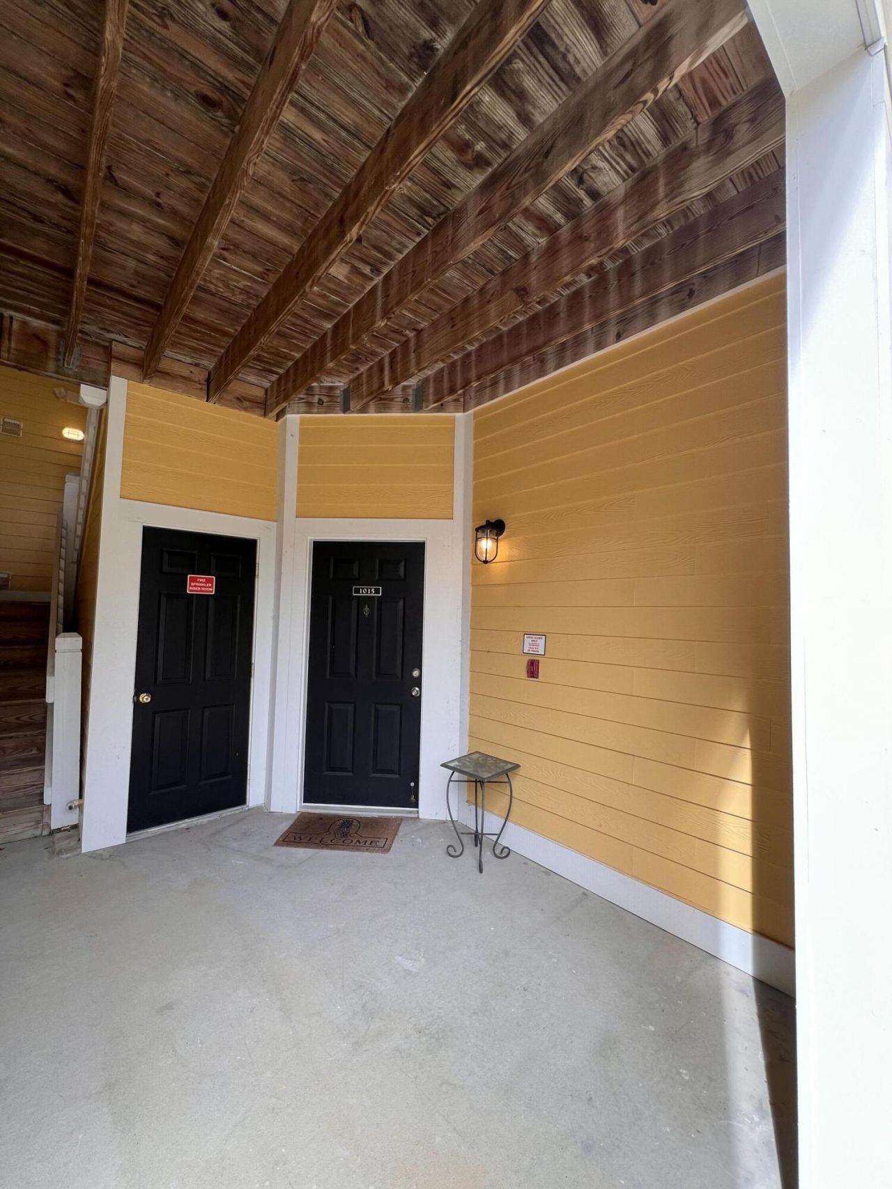 1015 Rosewood Lane Photo 34
