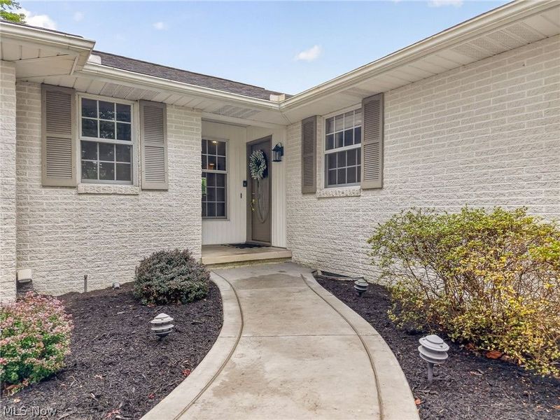8537 Central Road NW, Strasburg, OH 44680 Photo 2