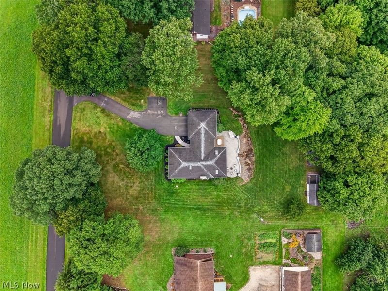 8537 Central Road NW, Strasburg, OH 44680 Photo 37