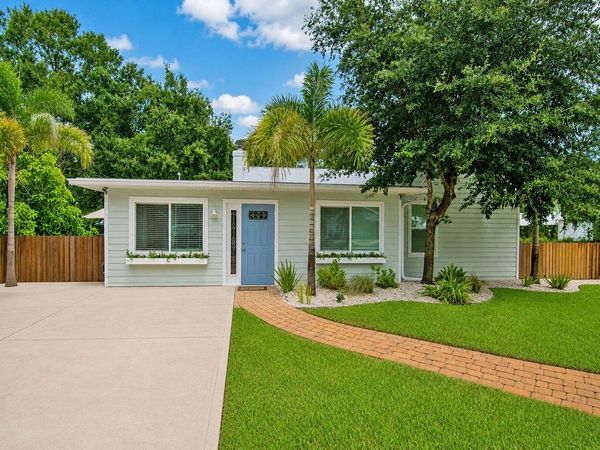 2010 Balboa Avenue, Vero Beach, FL 32960