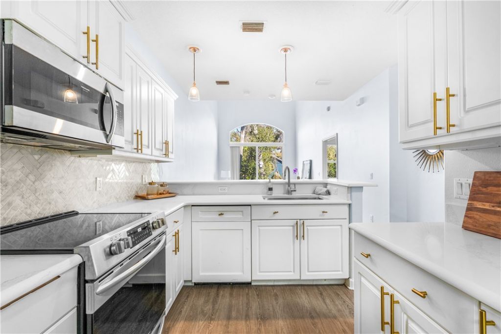 909 Bahia Mar Road, Vero Beach, FL 32963 Photo