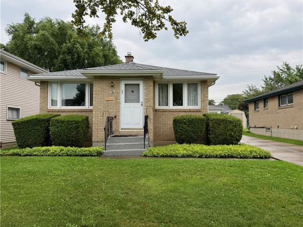 147 Maplegrove Ave , Tonawanda, NY 14150