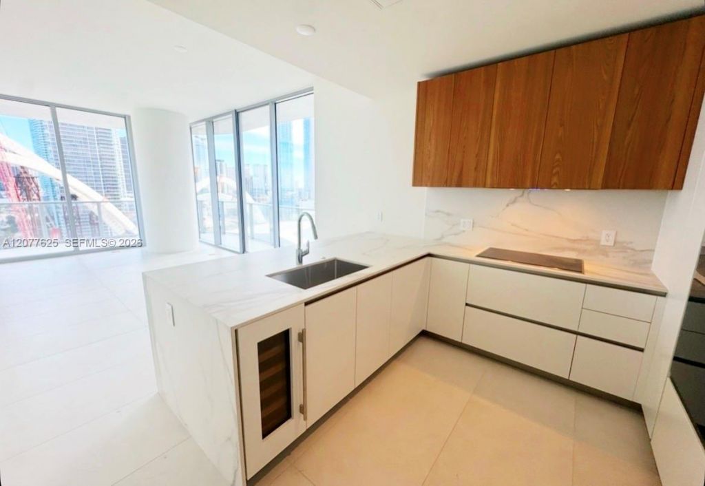 1400 Biscayne Blvd , Unit 1802, Miami, FL 33132 Photo