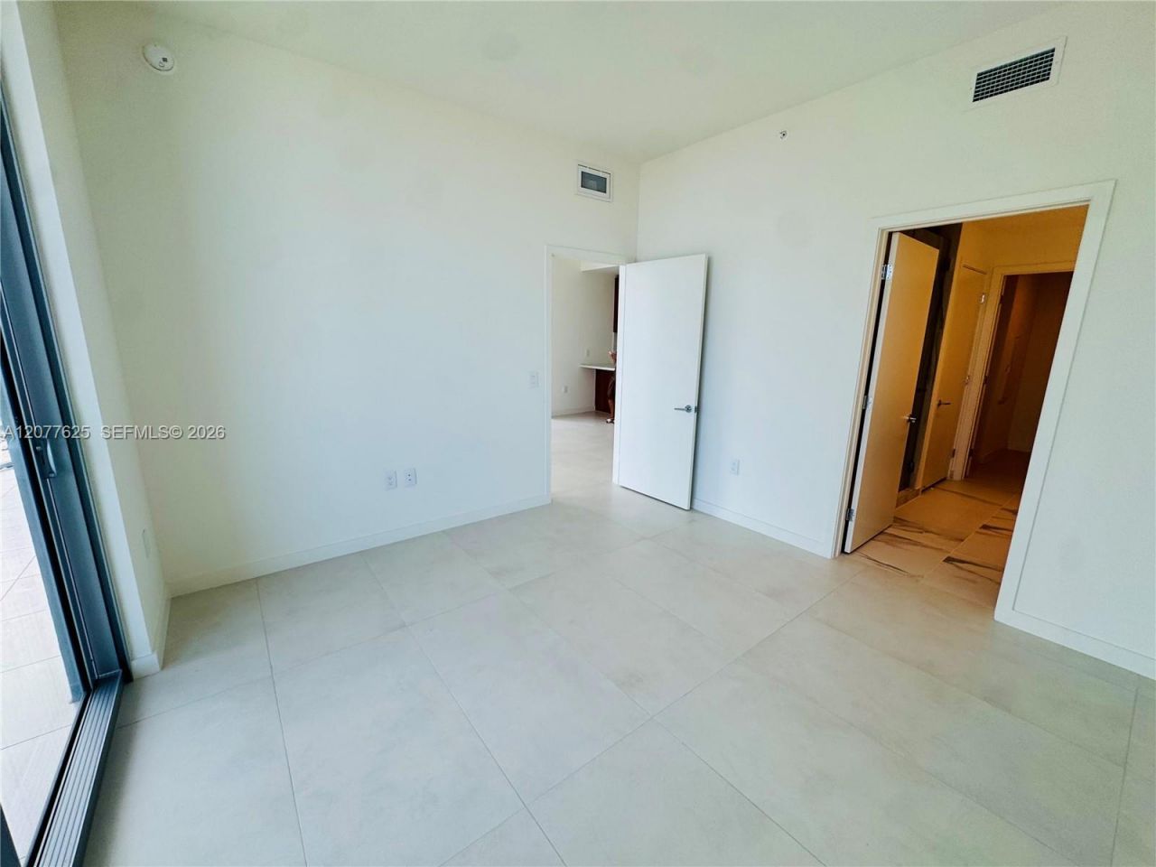 1400 Biscayne Blvd , Unit 1802, Miami, FL 33132 Photo