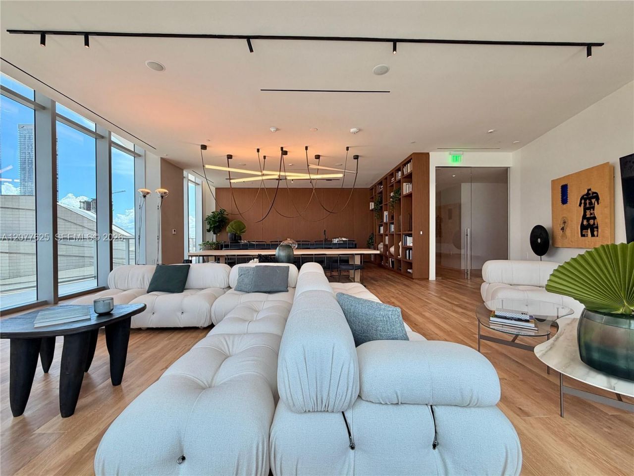 1400 Biscayne Blvd , Unit 1802, Miami, FL 33132 Photo