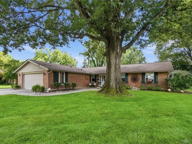 271 Edgebrook Drive, Centerville, OH 45459 Photo 1
