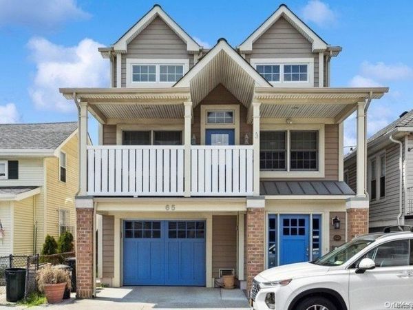 65 Pennsylvania Avenue, Long Beach, NY 11561
