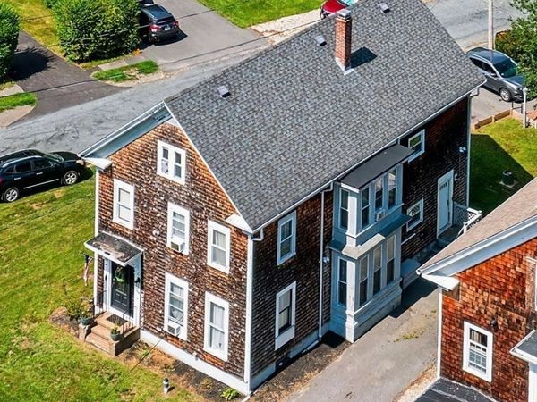 89 North Central Street, East Bridgewater, MA 02333