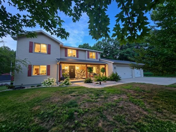 517 REGAL FOREST TRAIL, Nekoosa, WI 54457