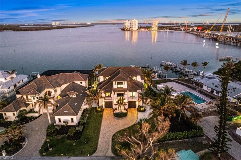 160 Little Carlos Ln , Fort Myers Beach, FL 33931 Photo
