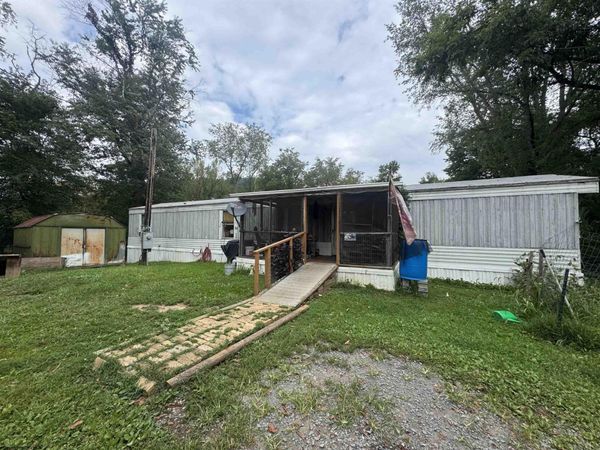 265 BERTHA HILL Road, Maidsville, WV 26541