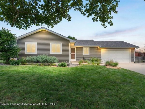 1572 Berkley Drive, Holt, MI 48842