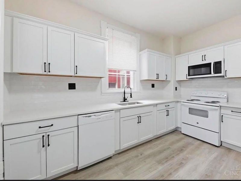 2502 Halstead Street, Cincinnati, OH 45214 Photo 16