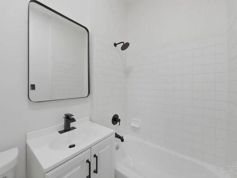 2502 Halstead Street, Cincinnati, OH 45214 Photo 2
