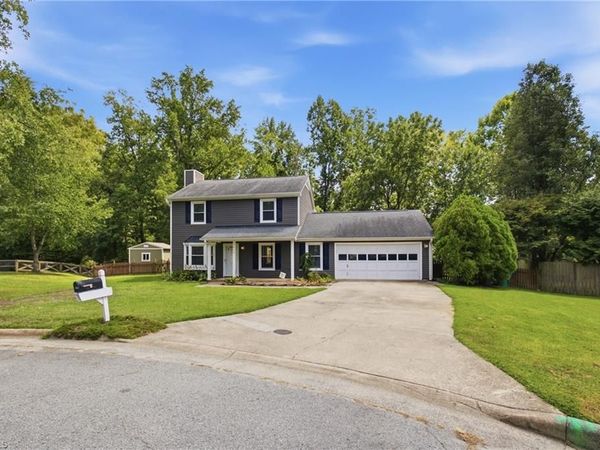3208 Wallaby Court , High Point, NC 27265