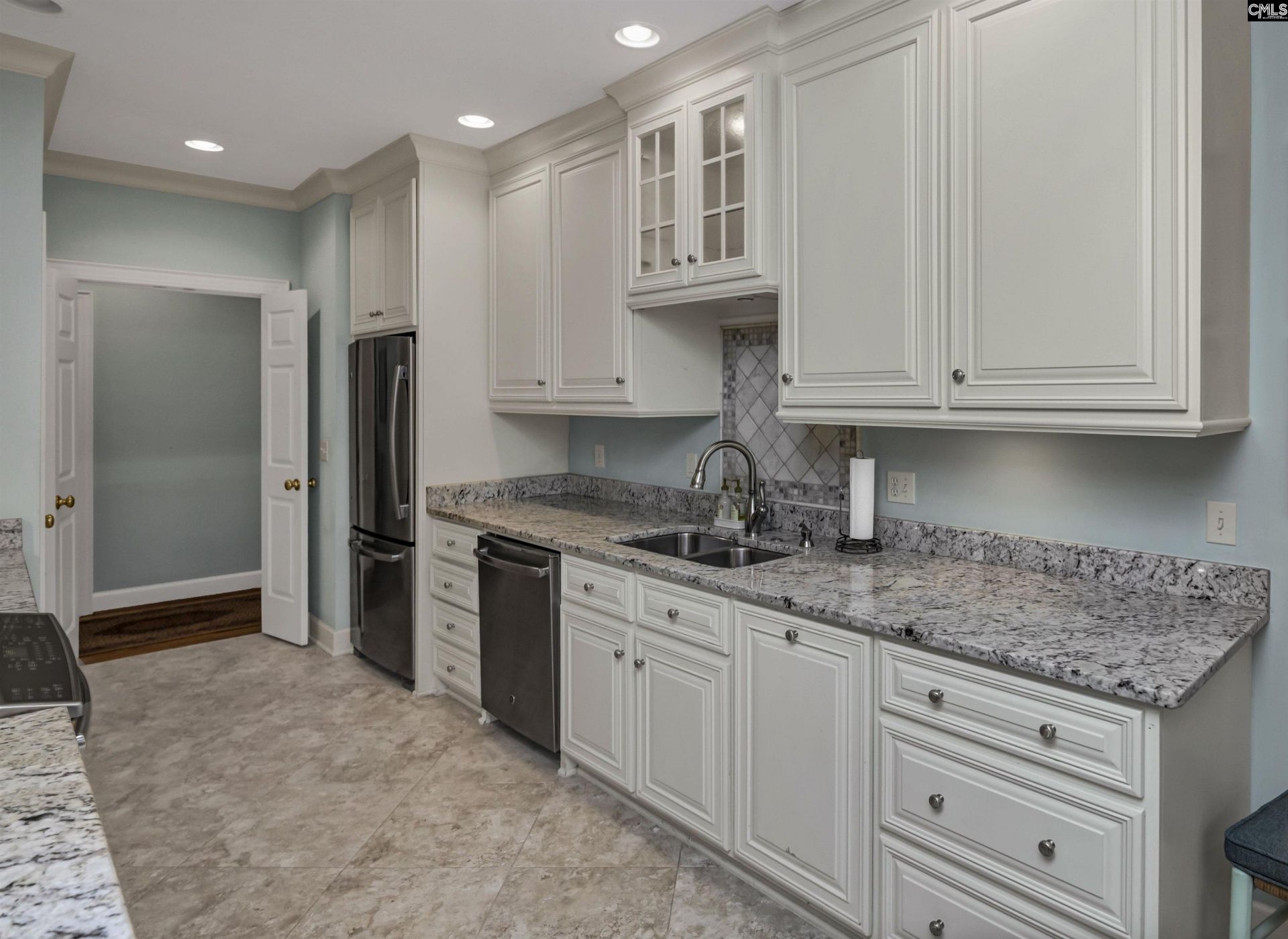 19 Millpond Road Photo 15