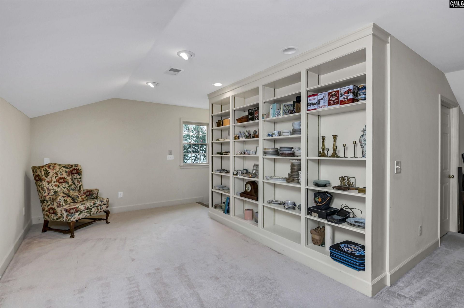 19 Millpond Road Photo 27