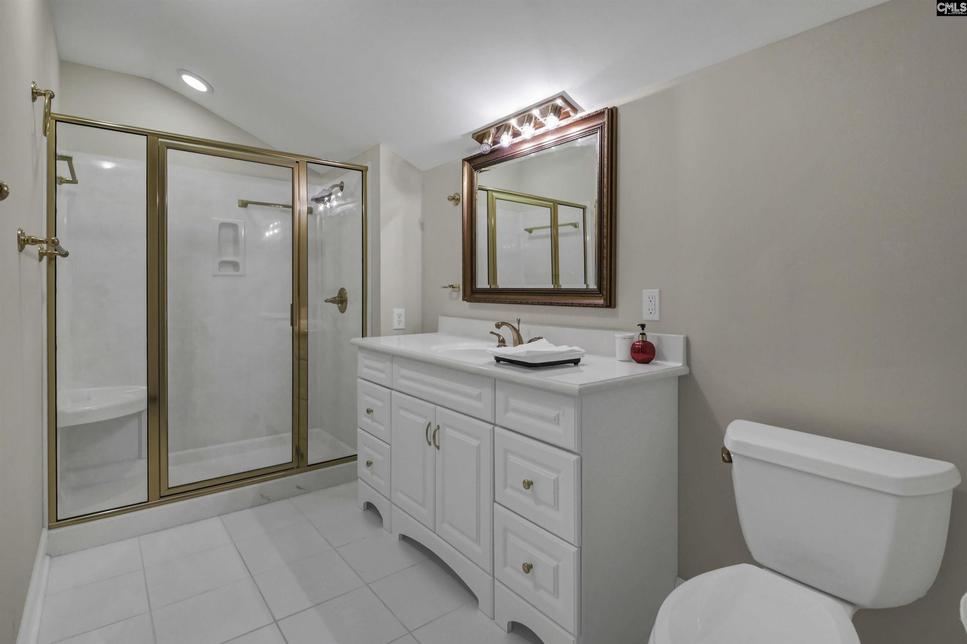 19 Millpond Road Photo 30