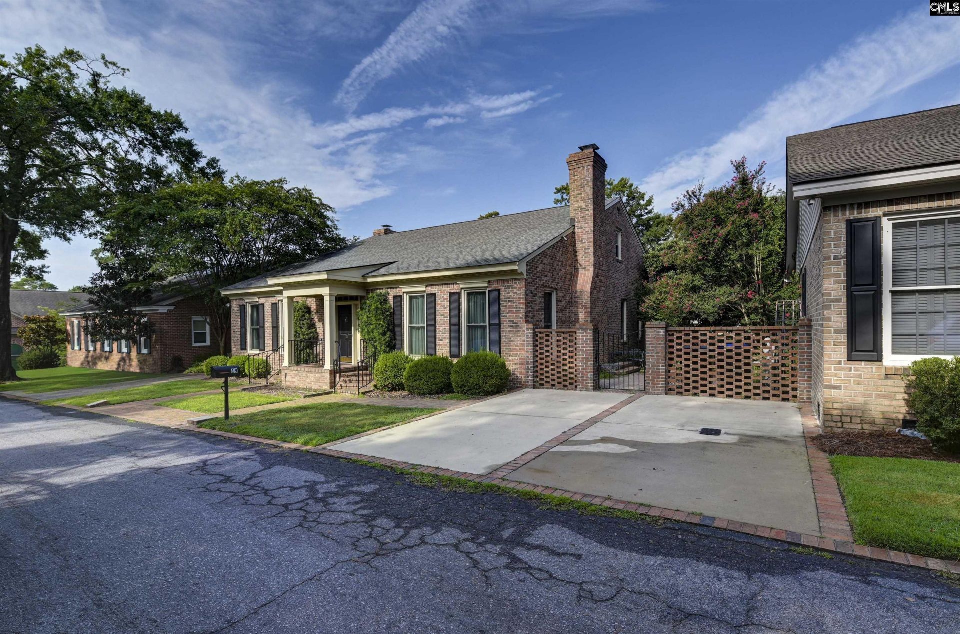 19 Millpond Road Photo 35