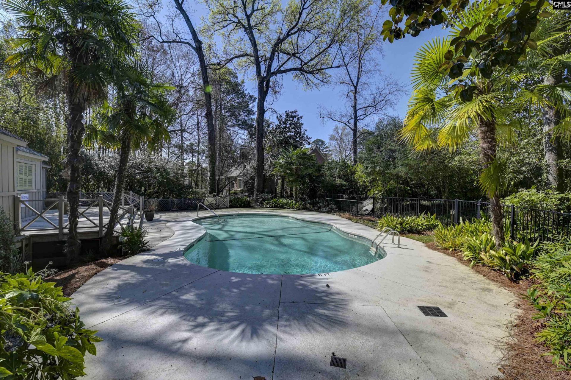 19 Millpond Road Photo 37