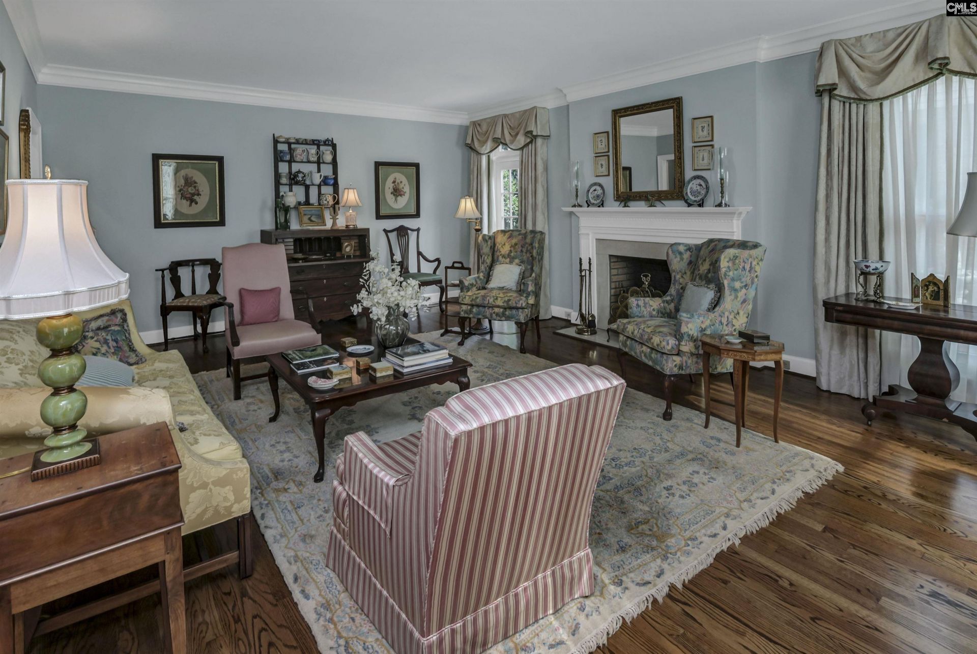 19 Millpond Road Photo 7