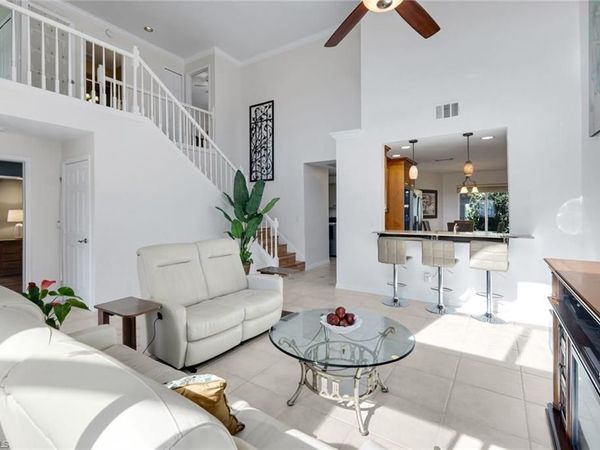 172 Sabal Lake DR, NAPLES, FL 34104