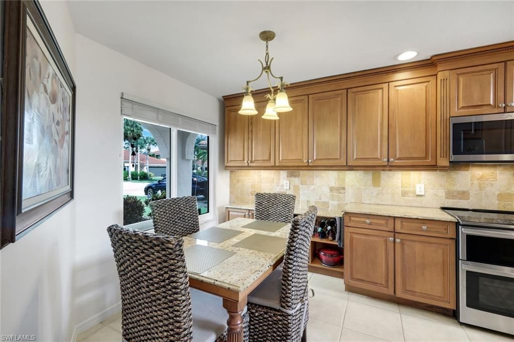 172 Sabal Lake Dr , Naples, FL 34104 Photo