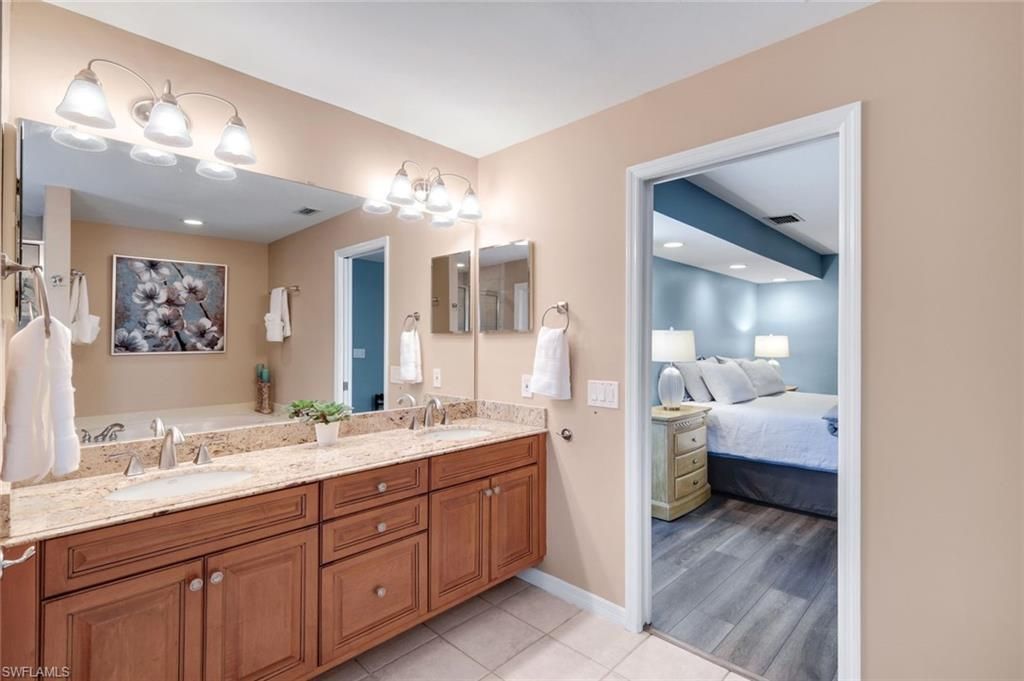 172 Sabal Lake Dr , Naples, FL 34104 Photo