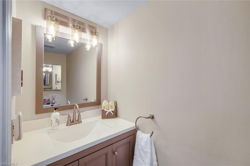 172 Sabal Lake Dr , Naples, FL 34104 Photo