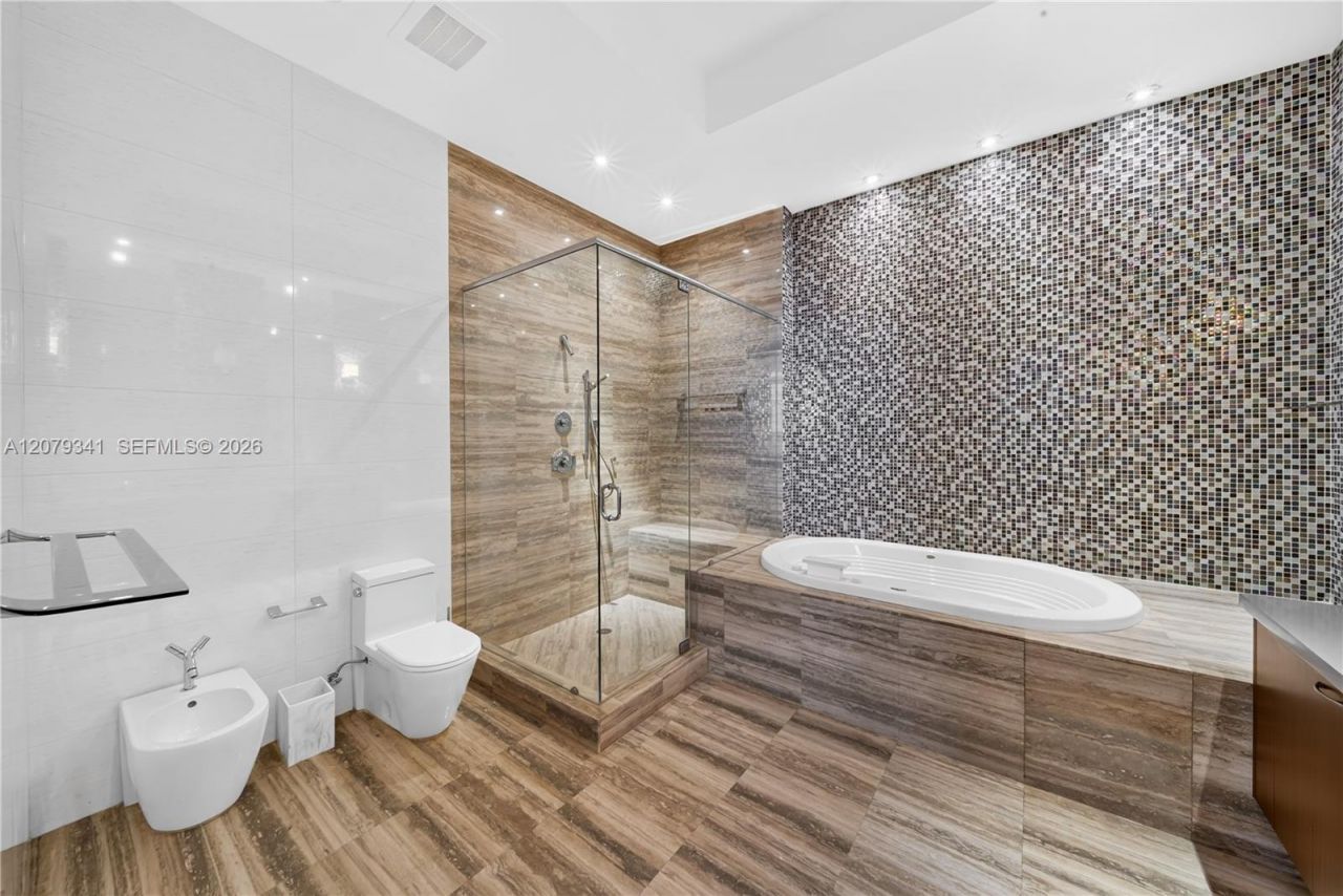 16001 Collins Ave, Unit PH 4307, Sunny Isles Beach, FL 33160 Photo