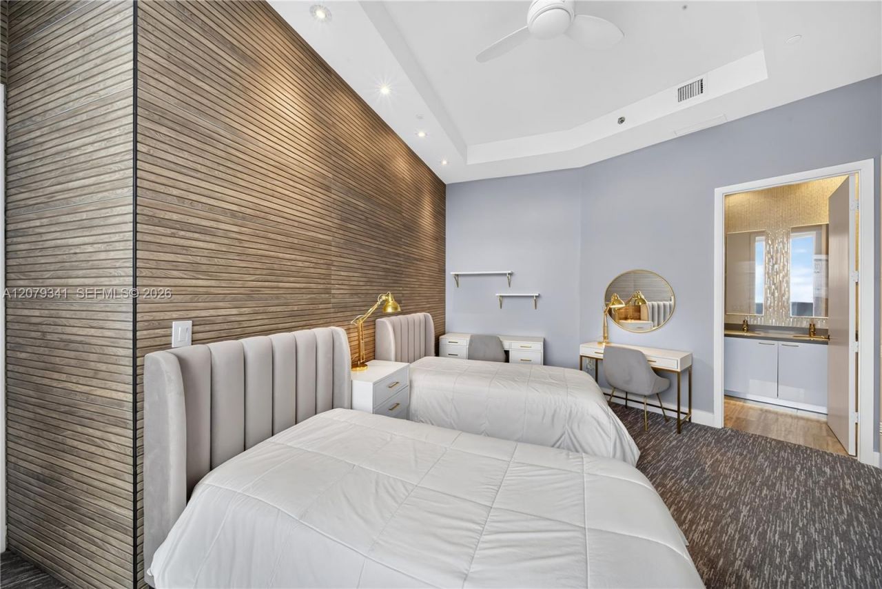 16001 Collins Ave, Unit PH 4307, Sunny Isles Beach, FL 33160 Photo