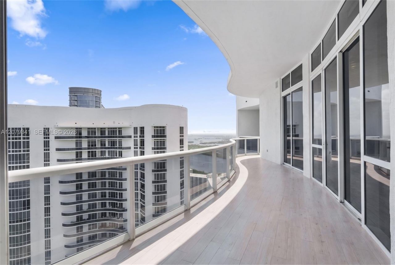 16001 Collins Ave, Unit PH 4307, Sunny Isles Beach, FL 33160 Photo